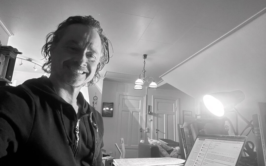 Råmanuset till ”Rysseld” ligger hos redaktör och ”Rôtfeber” är ljudbokskorrad!